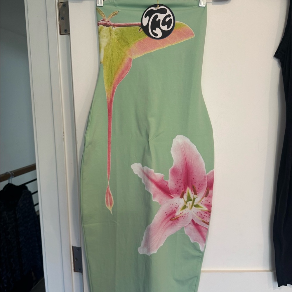 Tyler McGillivary Colorful Tube Dress (stretchy) - Picture 2 of 2